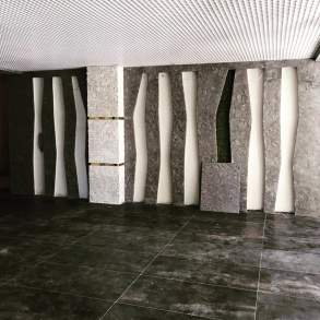 Riviera Декоративная отделка стен в холле ЖК « Квартал Португалии» г.С
